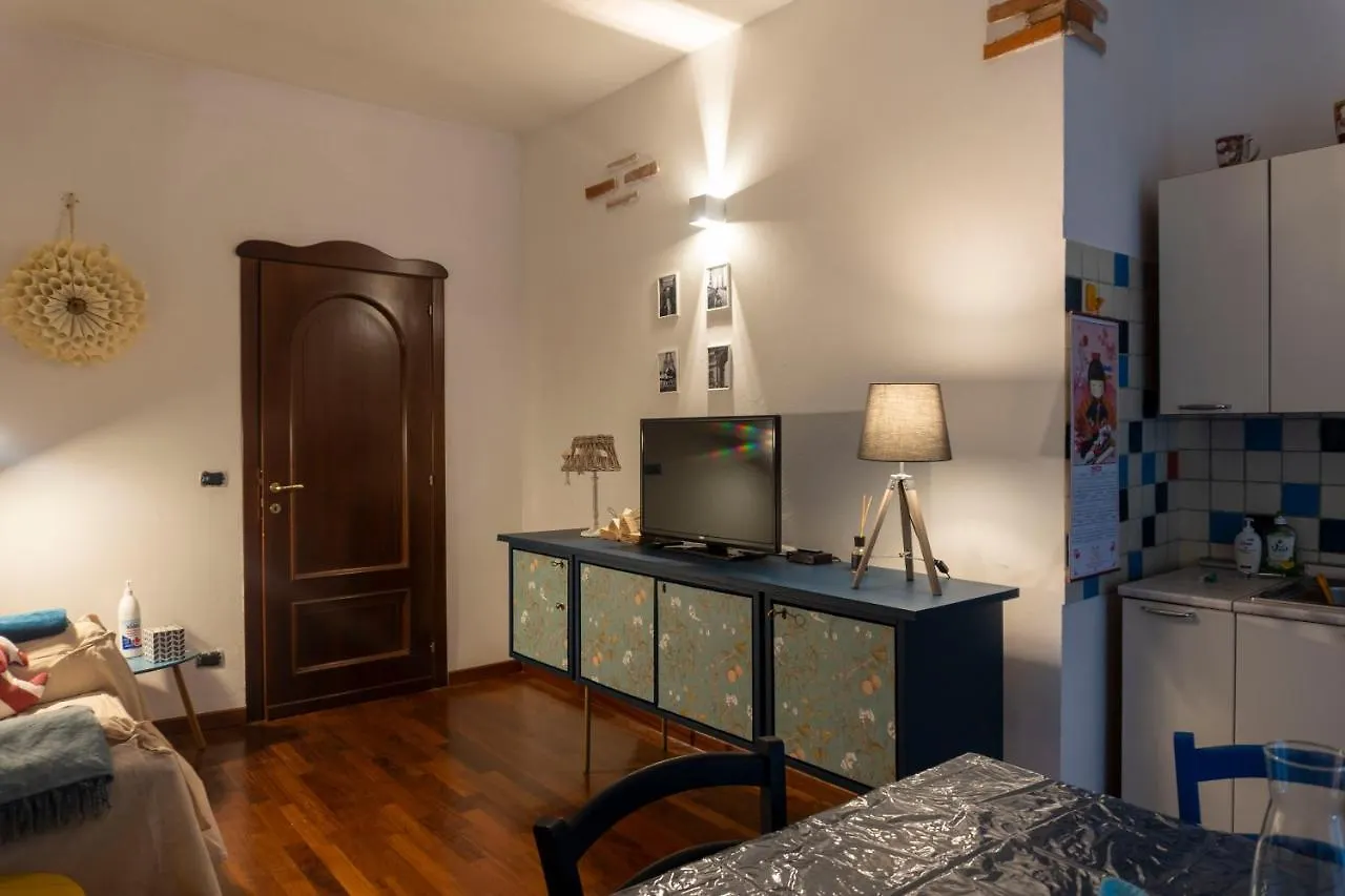 A 2 Passi Apartment Iglesias