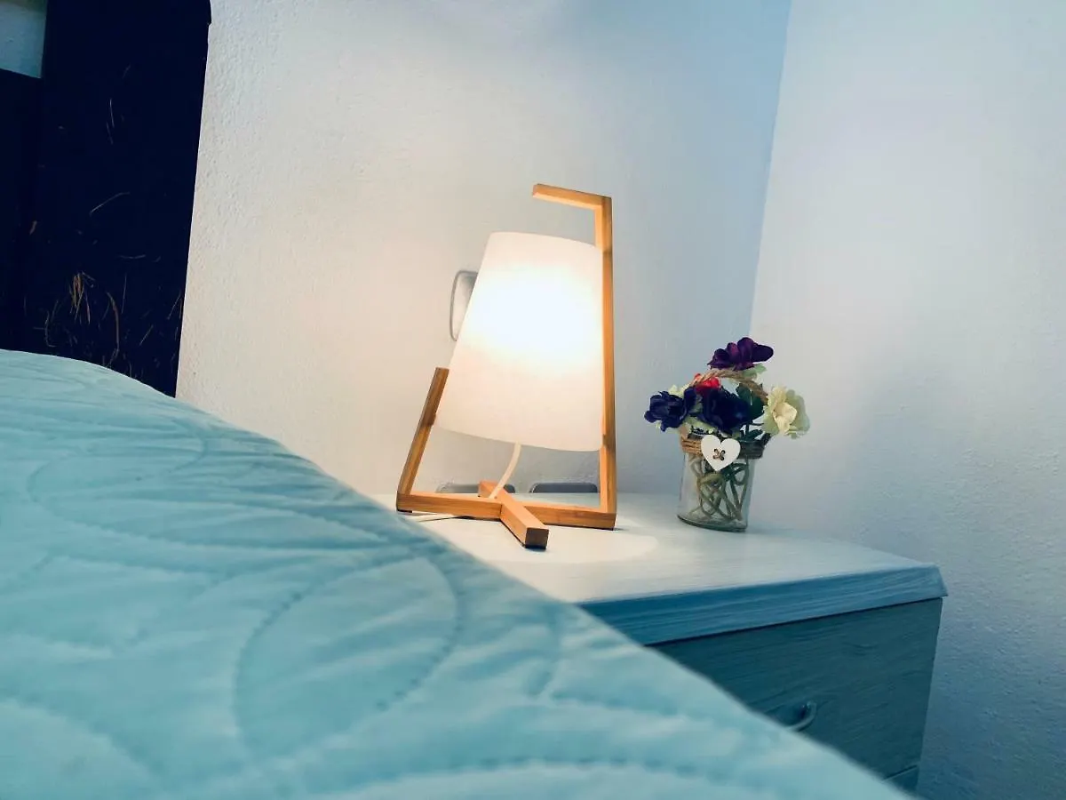 A 2 Passi Apartment Iglesias